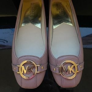 MICHAEL Michael Kore Flat Shoes